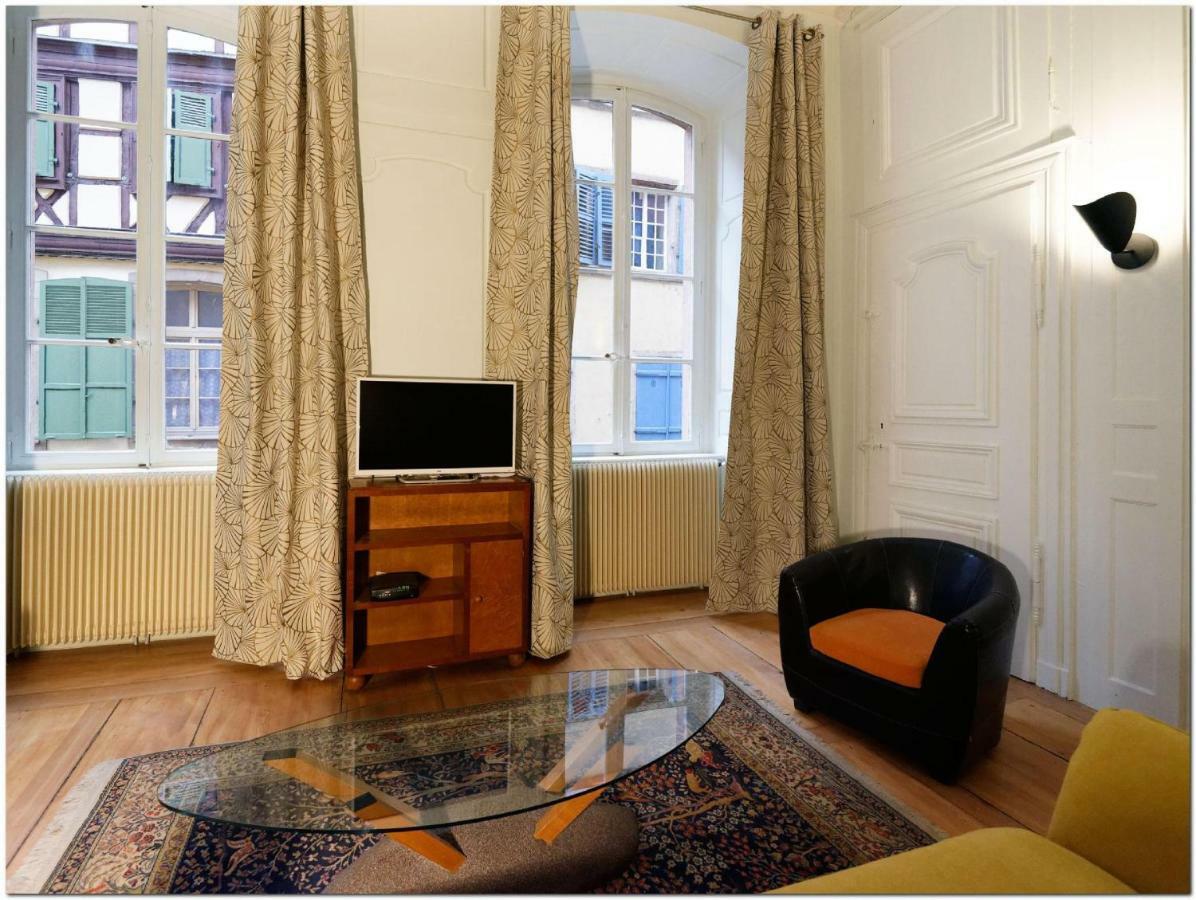 Appartement Le 22 - Colmar Centre Parking Privatif En Option Exterior foto